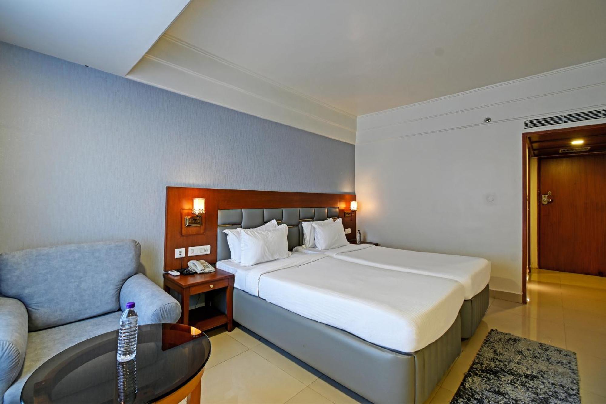 Hotel Palette Madhapur Hyderabad Exterior foto